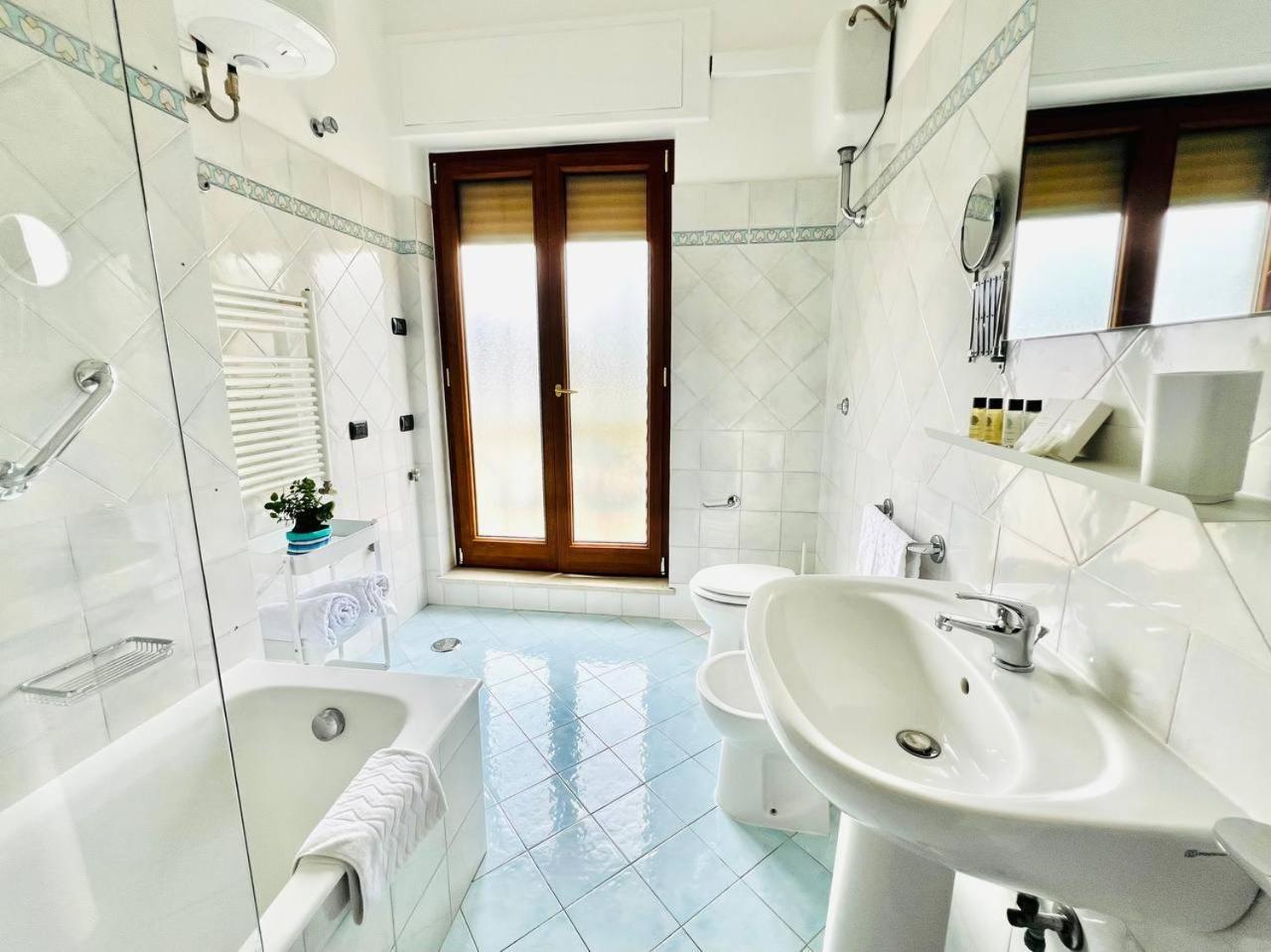 Azzurrissima Home-B&B Sorrento Centro מראה חיצוני תמונה